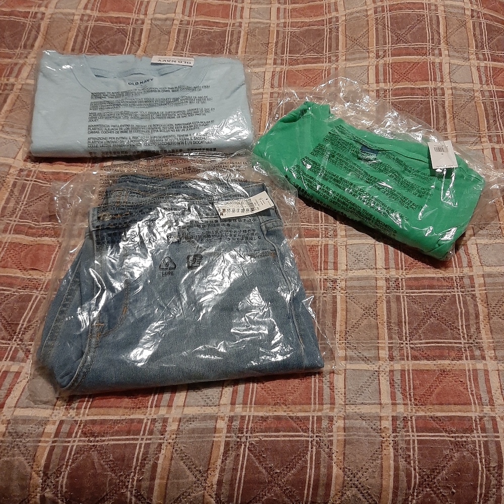 NWT Old Navy Lot Size 6 Petite